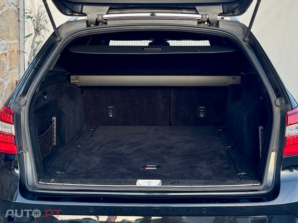 Mercedes-Benz E 250 AMG cx.7G Tronic