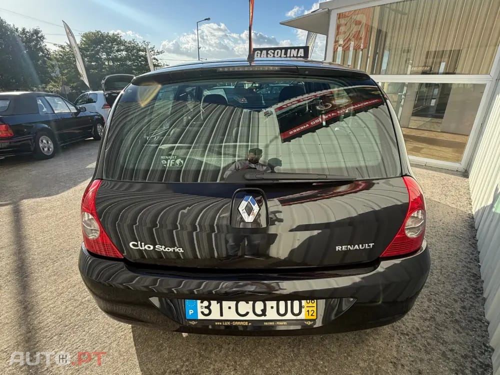 Renault Clio 1.2 16V SE Storia