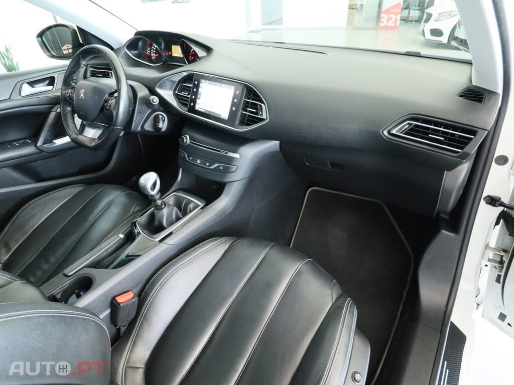Peugeot 308 SW 1.6 BlueHDi Active