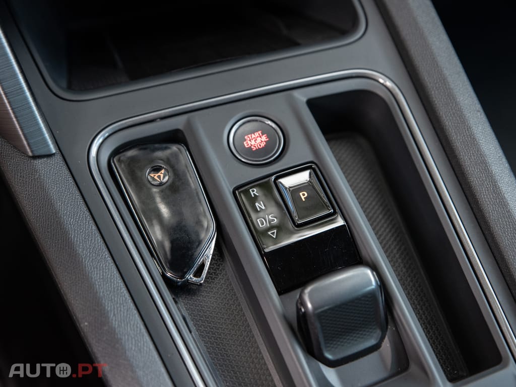 Cupra Leon ST 1.4 e-Hybrid MID DSG