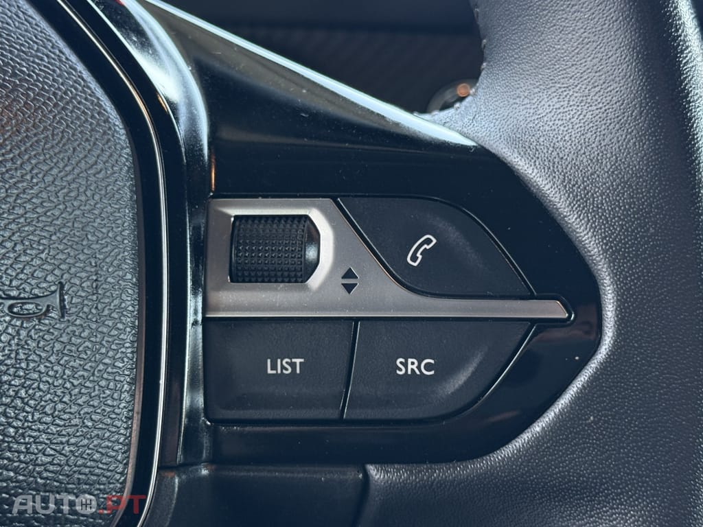 Peugeot E-208 50 kWh Allure
