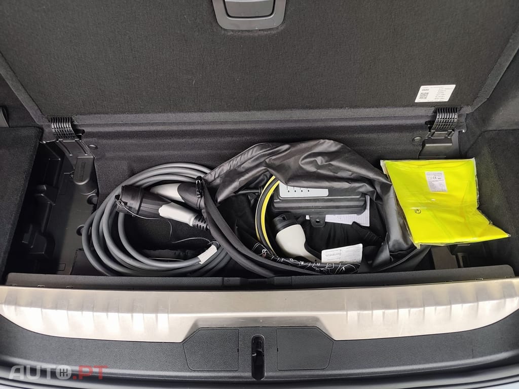 BMW 330 e Corporate Edition Auto