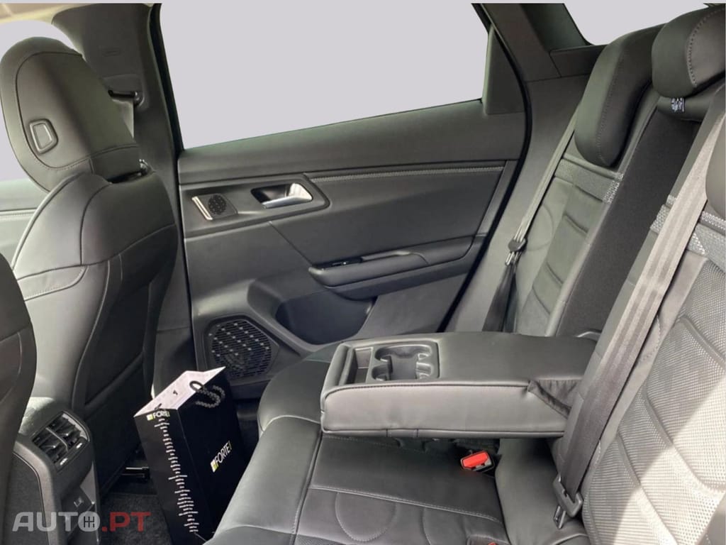 Citroen C5 X Hybrid Plus e-DSC6