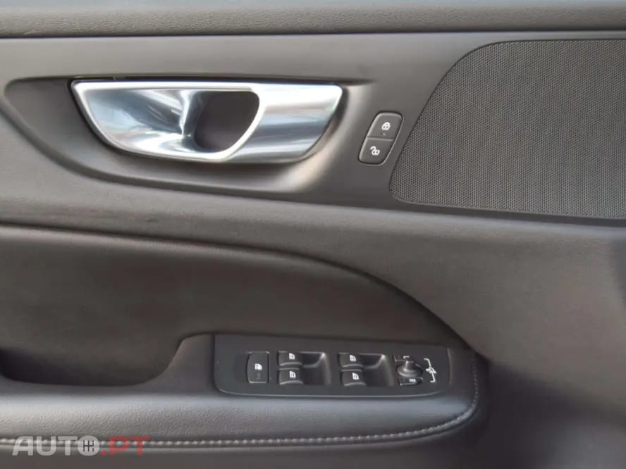 Volvo V60 2.0 T6 AWD TE Inscription Expression