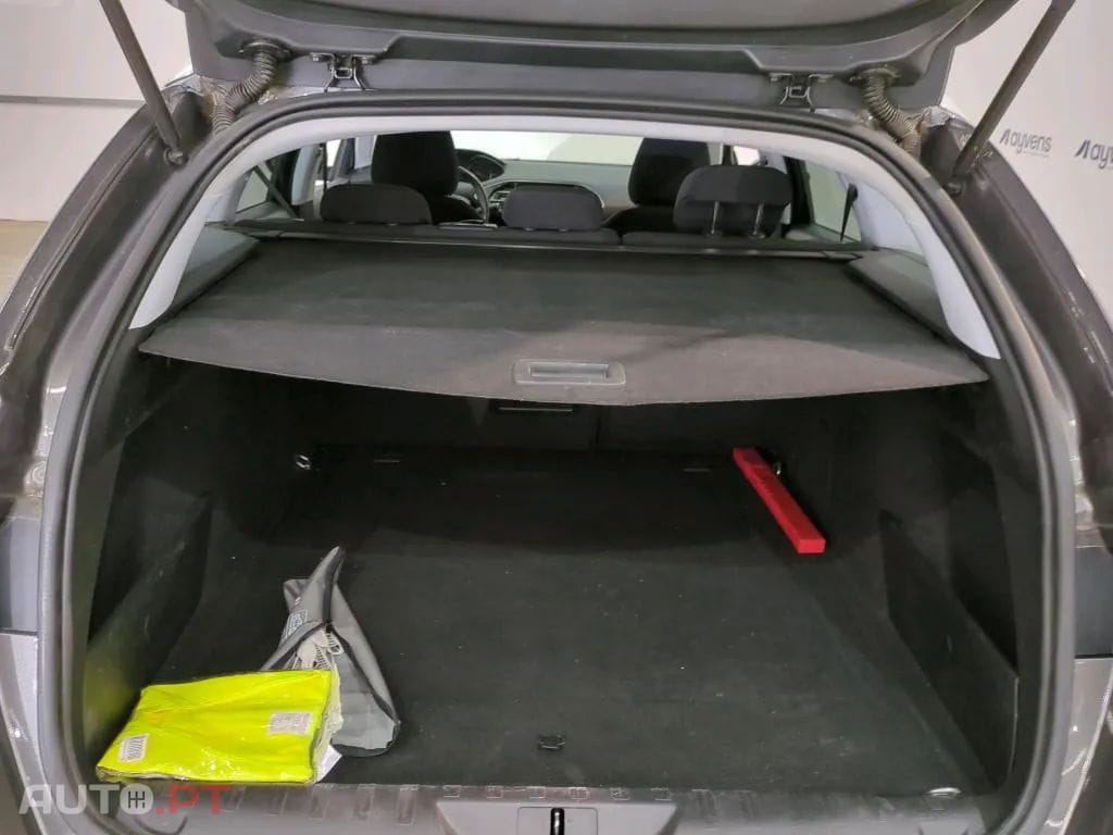 Peugeot 308 SW 1.5 BlueHDi Style