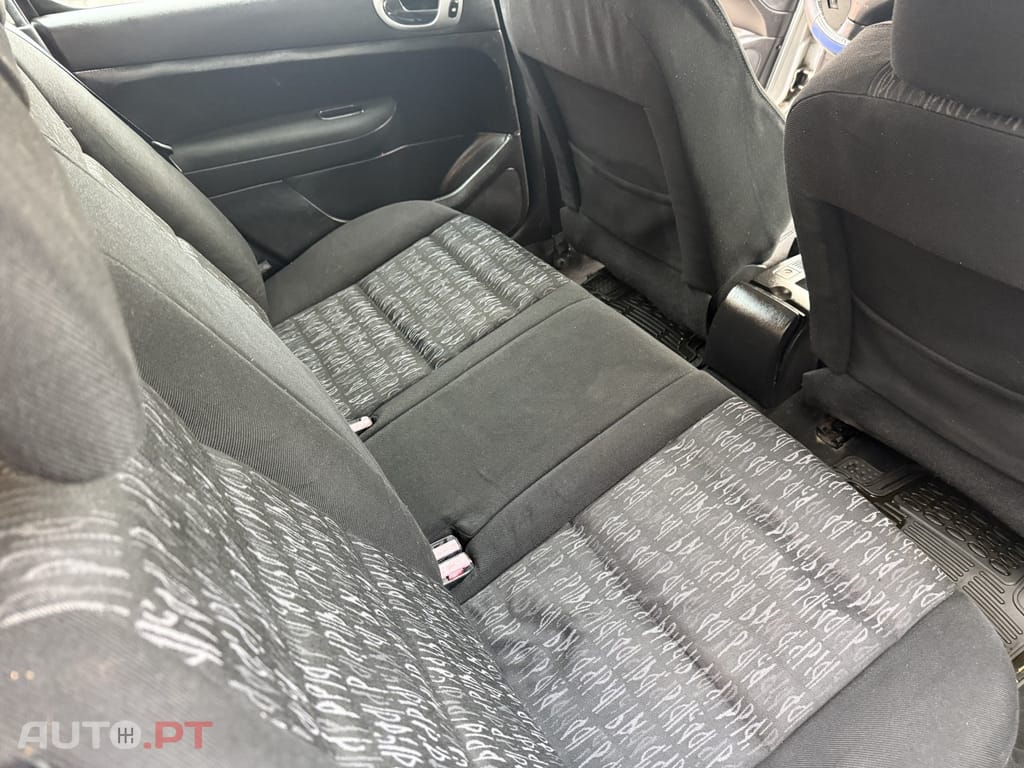 Peugeot 307 1.4 16V Navtech