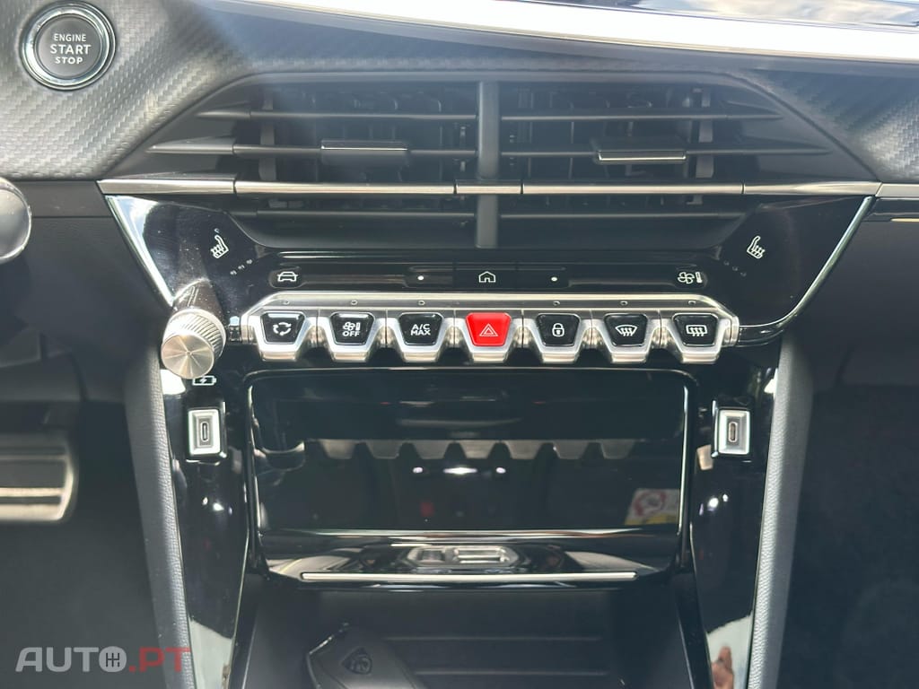 Peugeot E-2008 50 kWh GT Pack