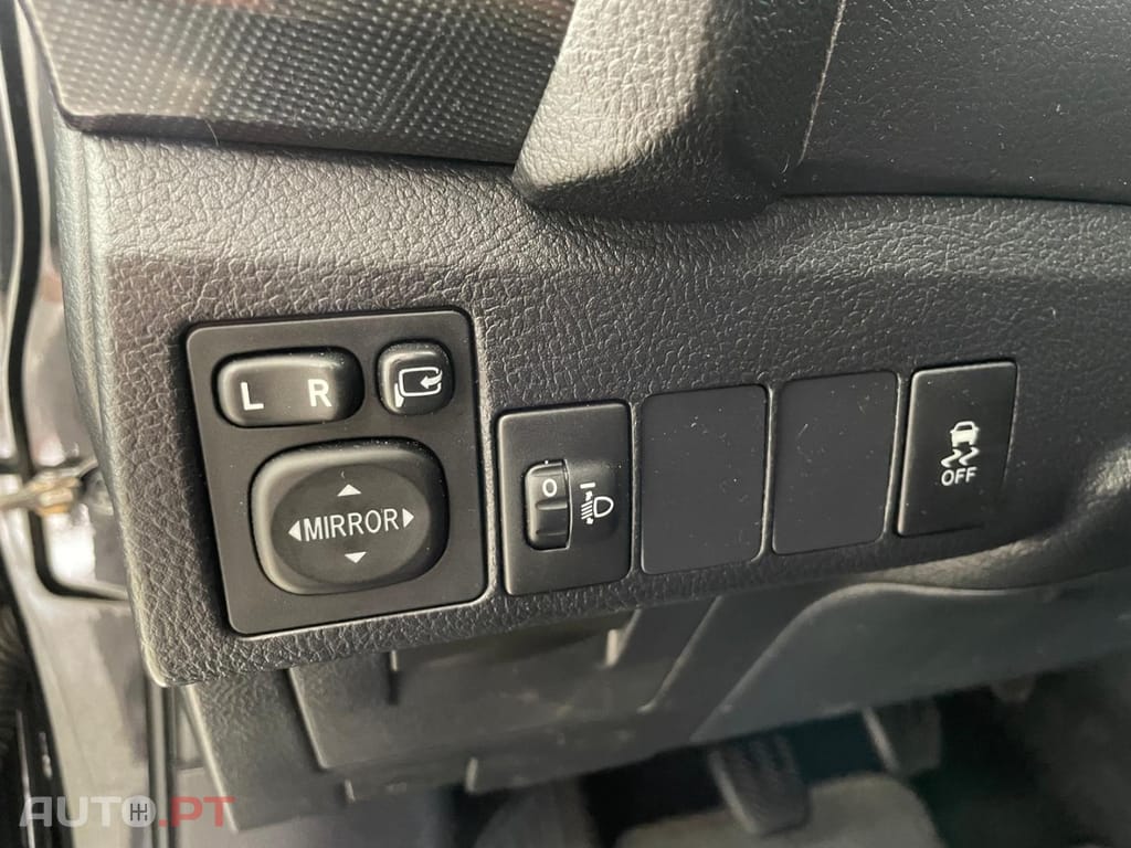 Toyota Auris 1.4 D-4D Exclusive+P.Sport