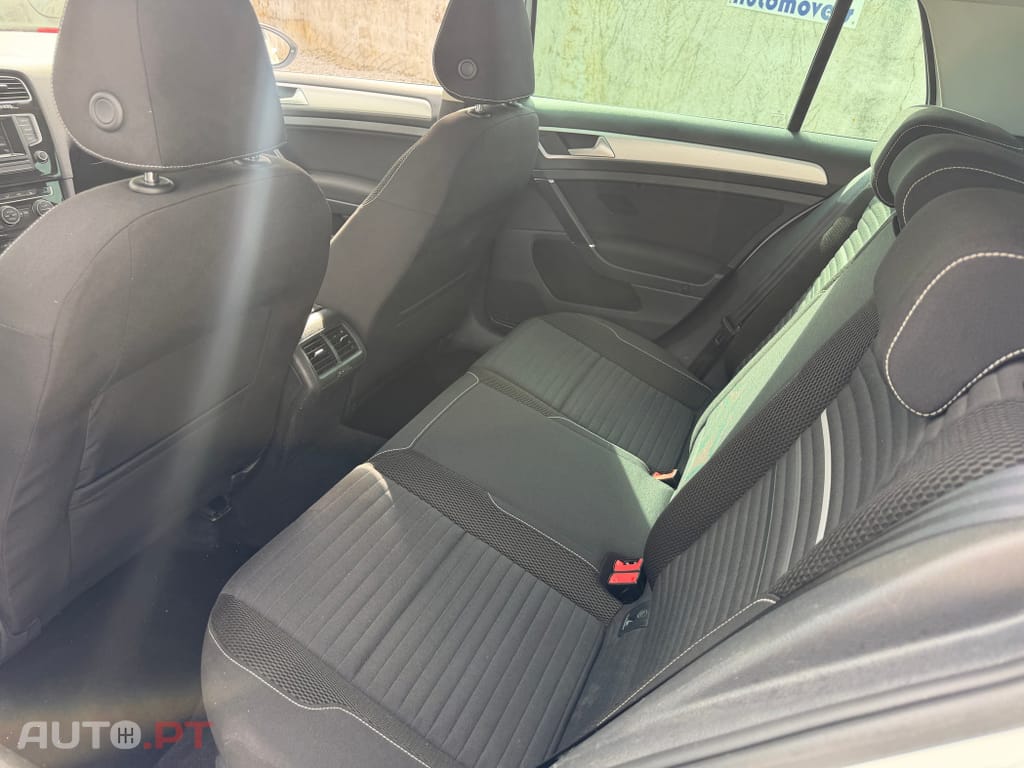 Volkswagen Golf 1.6 TDI BlueMotion Cup