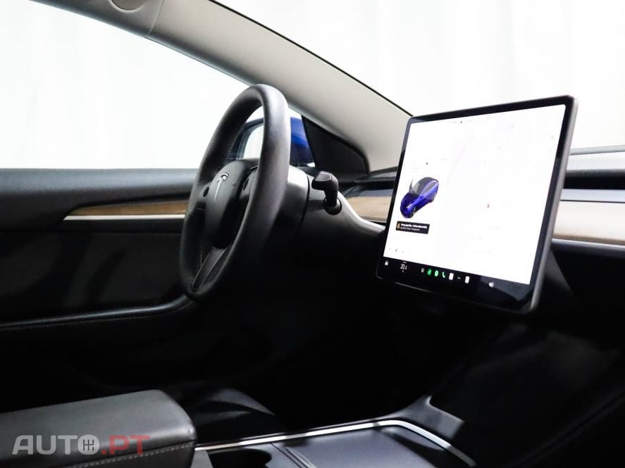 Tesla Model 3 Long Range AWD Dual Motor