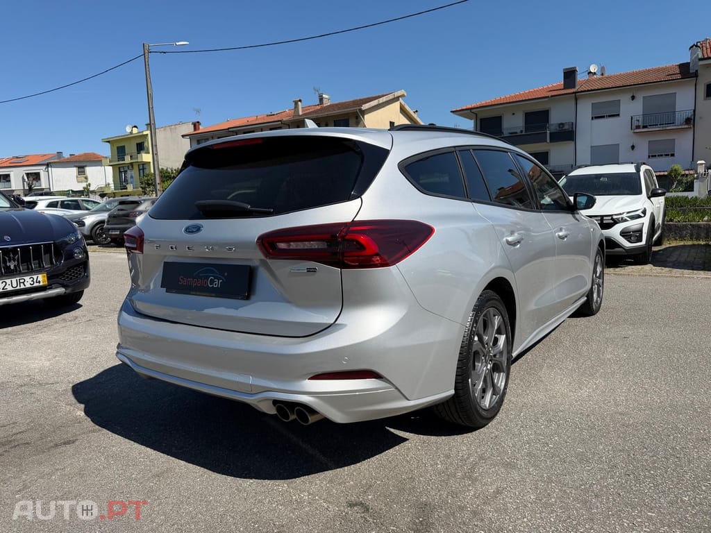 Ford Focus SW 1.0 EcoBoost MHEV ST-Line