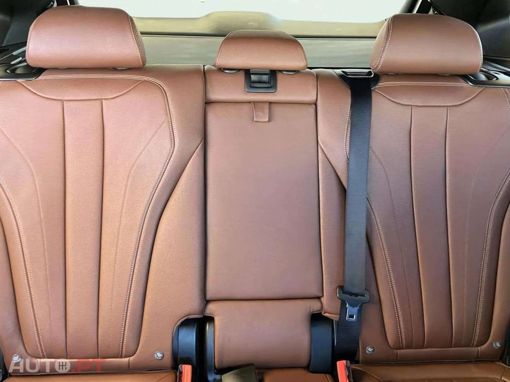 BMW X5 25 d sDrive Pack M