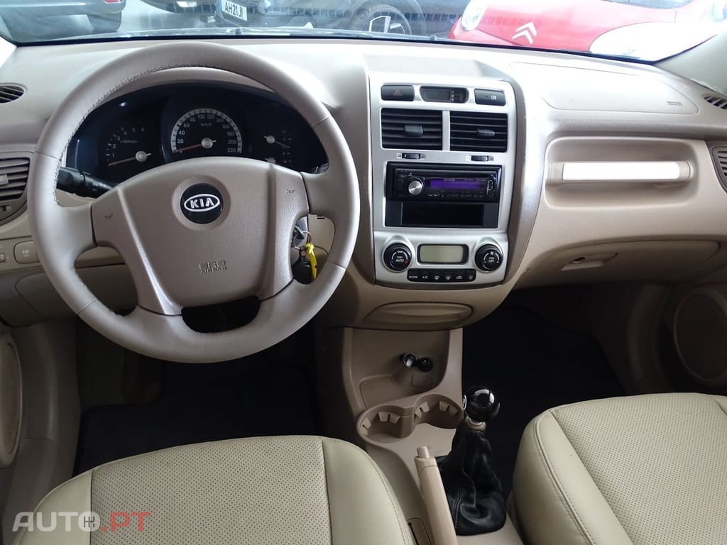 Kia Sportage 2.0 CRDI EX