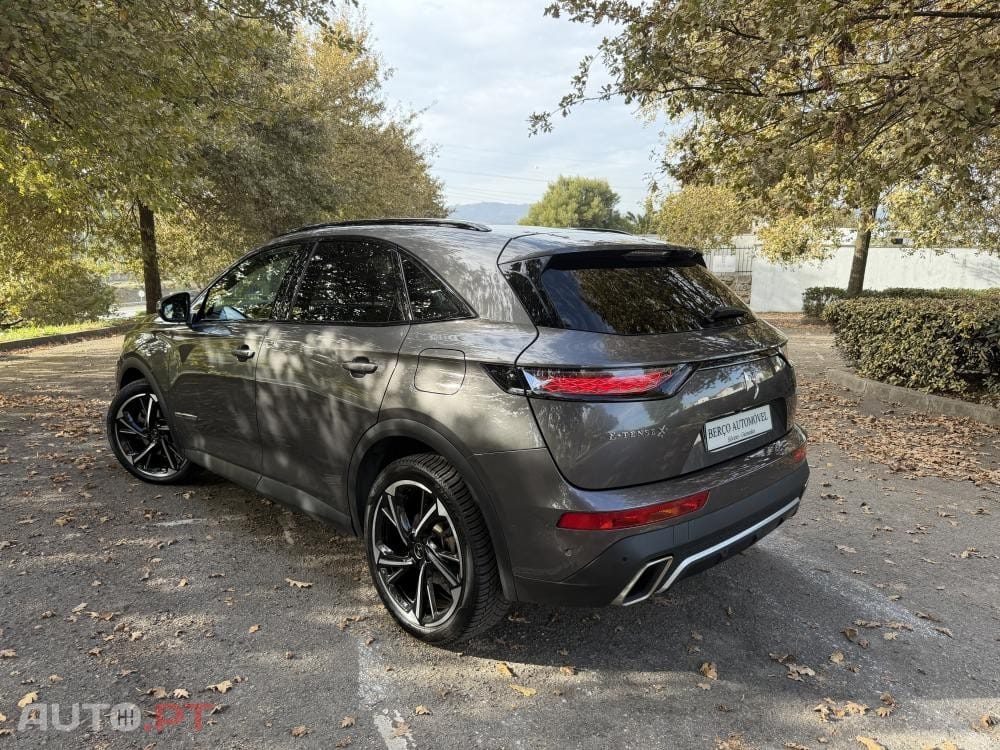 DS DS7 Crossback E-Tense Performance Line+ EAT8