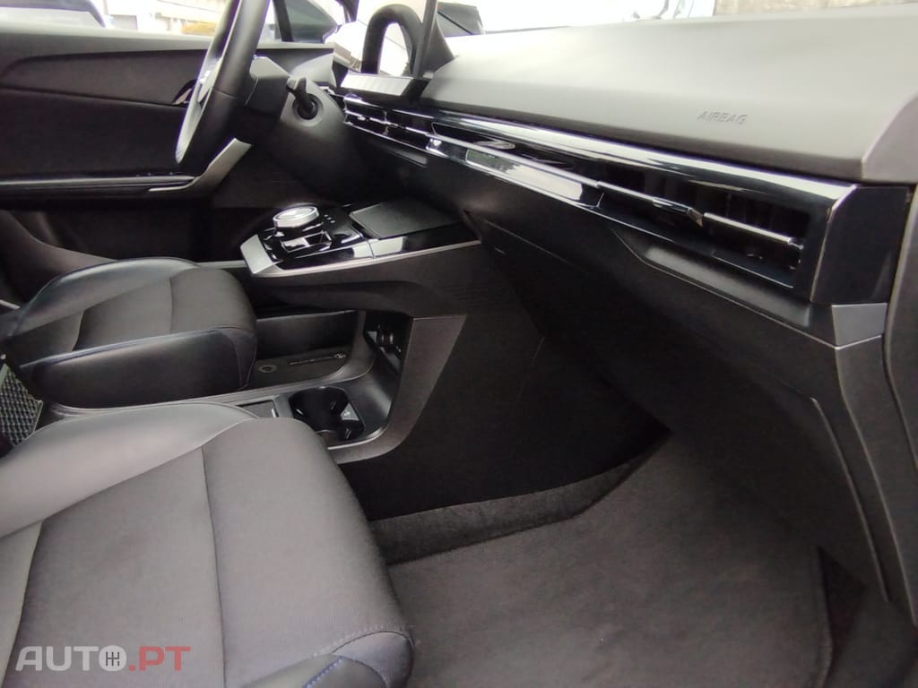 MG MG4 64 kWh Luxury