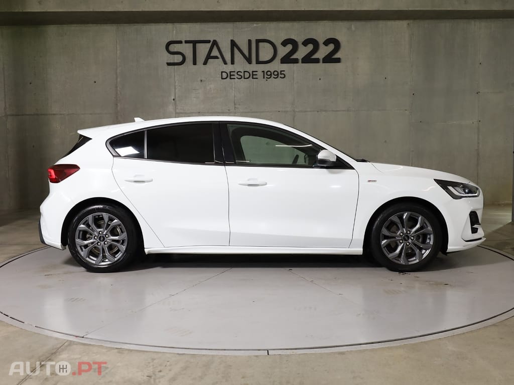 Ford Focus 1.0 EcoBoost MHEV ST-Line Aut.