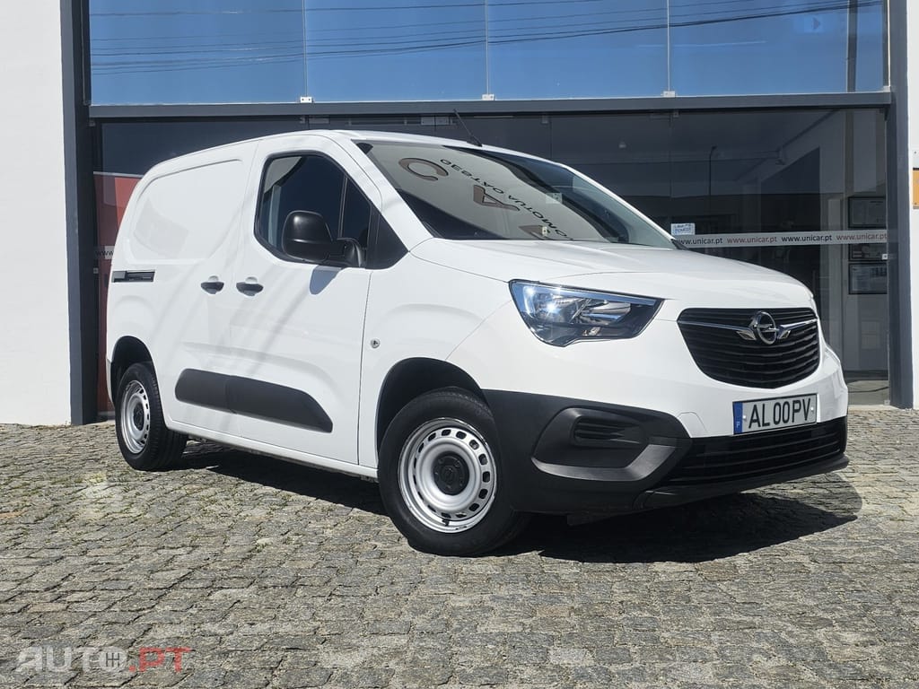 Opel Combo 3-lugares