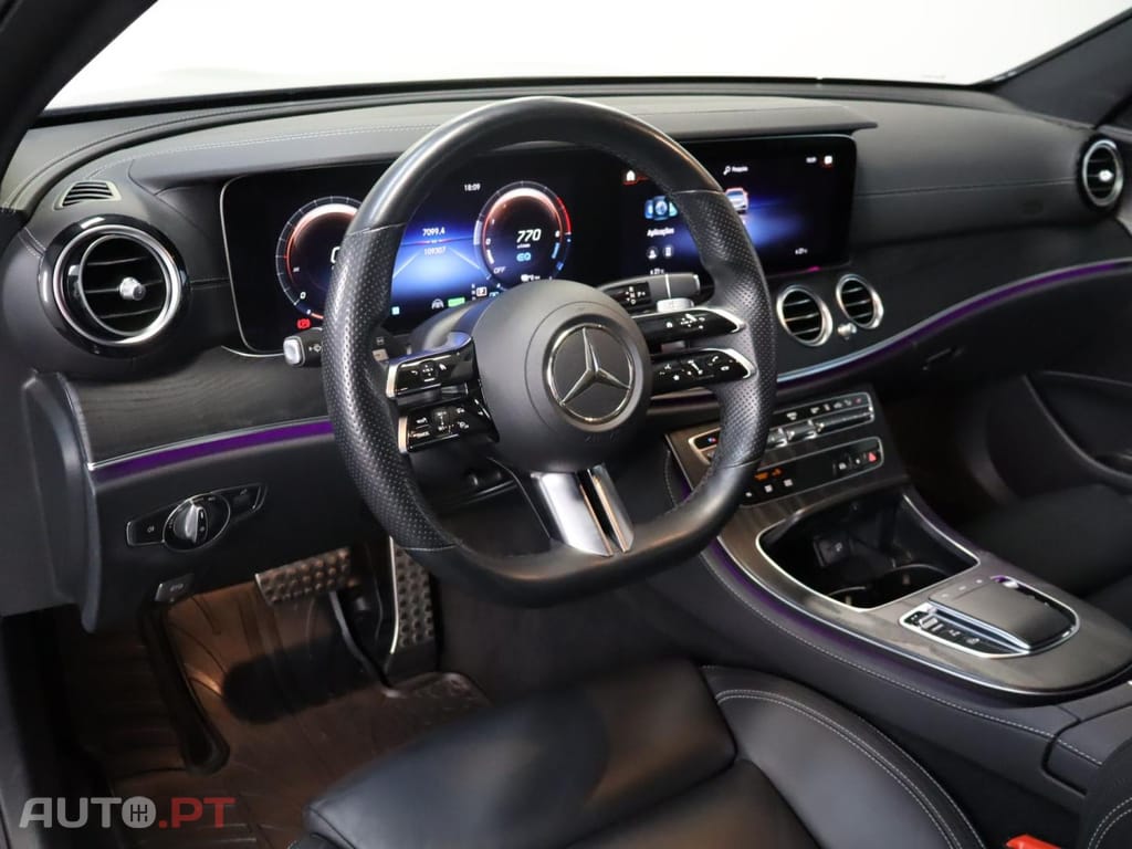 Mercedes-Benz E 300 de Auto AMG LINE