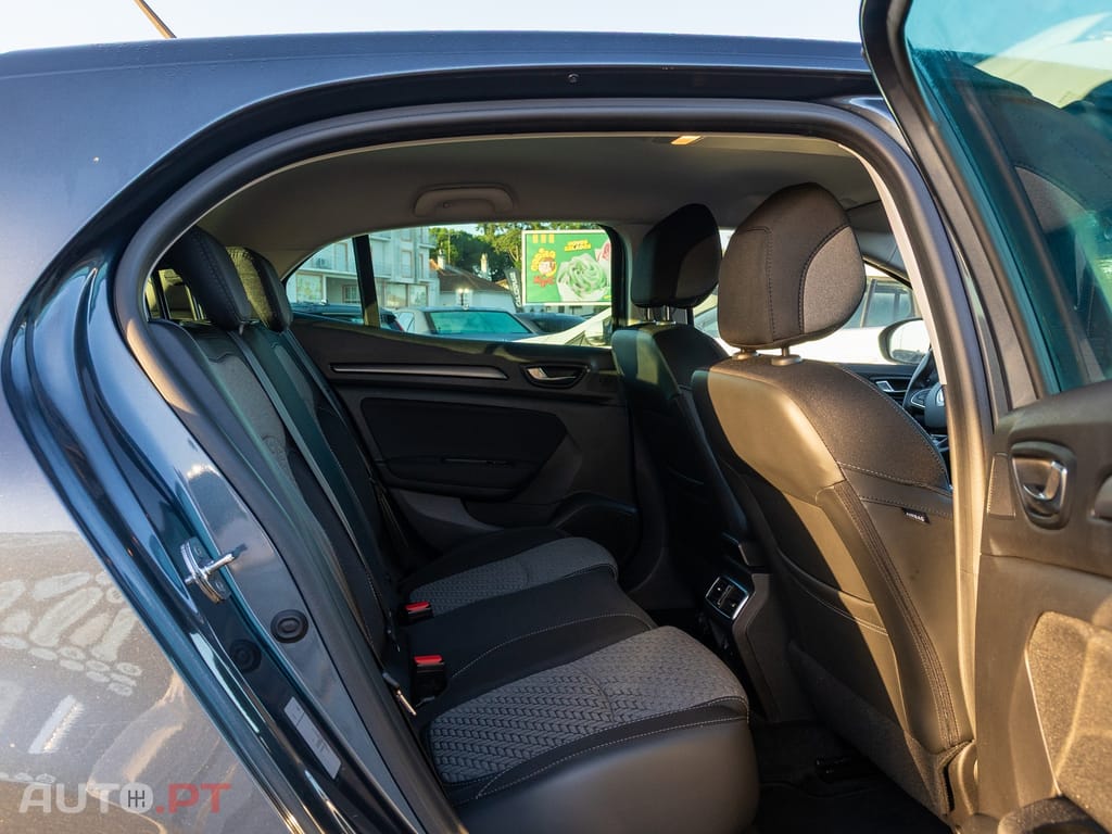 Renault Mégane 1.5 Blue dCi Edição Limitada