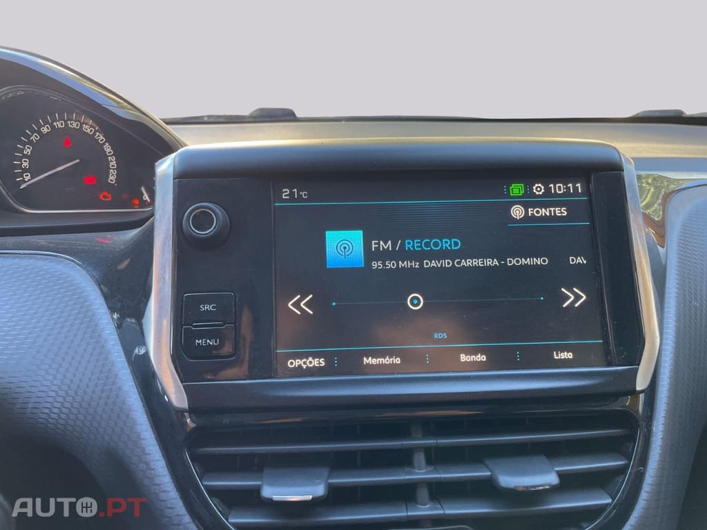 Peugeot 2008 1.2 e-THP GT Line