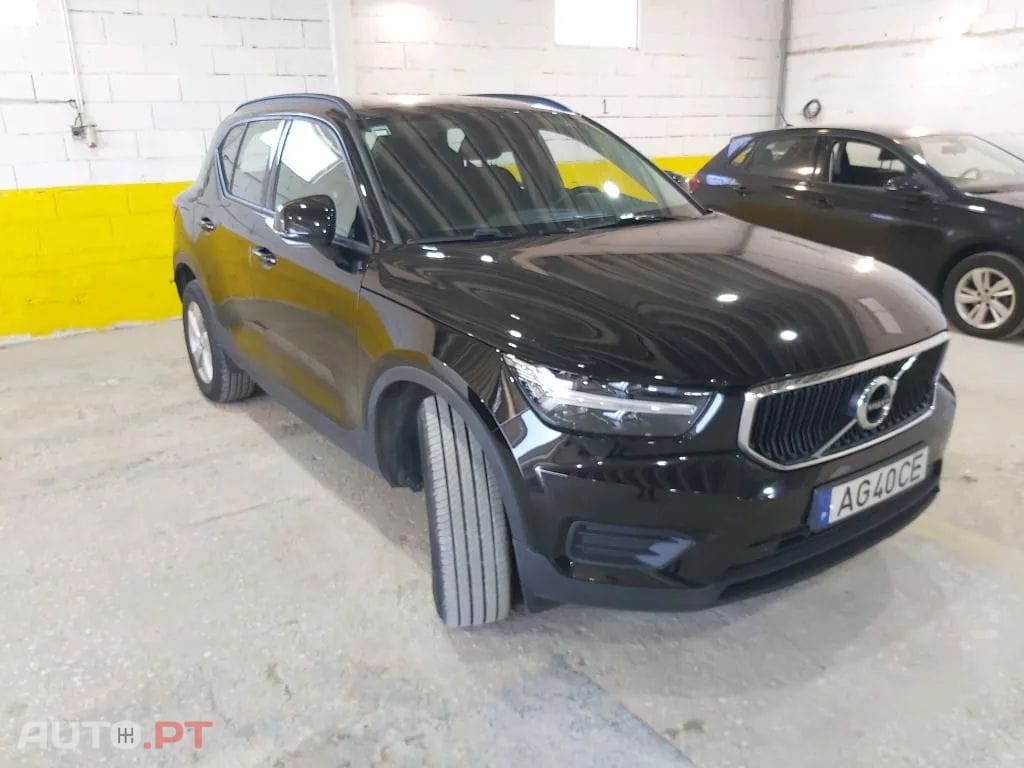 Volvo XC40 1.5 T2 Momentum Core Geartronic