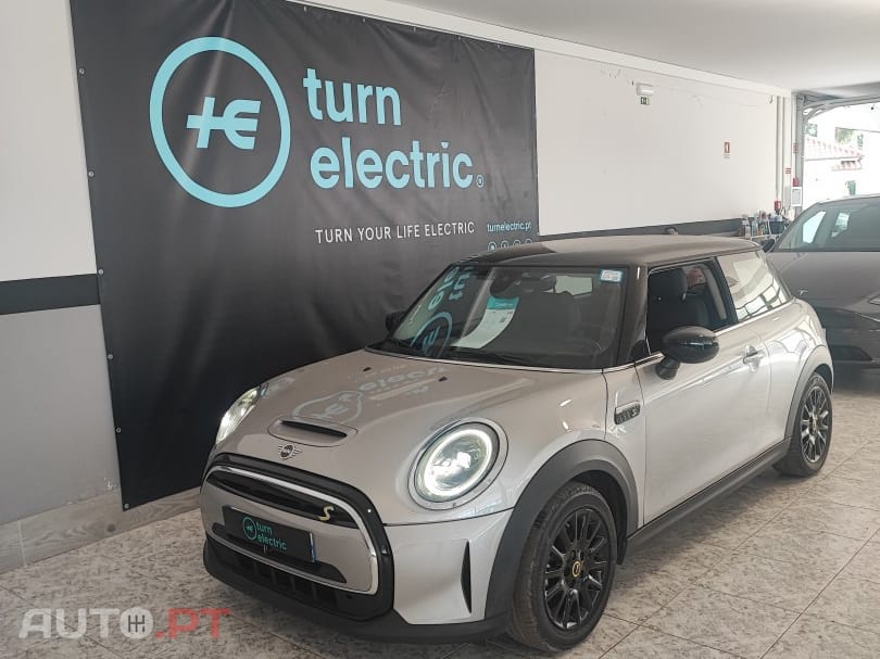 MINI Cooper Cooper SE