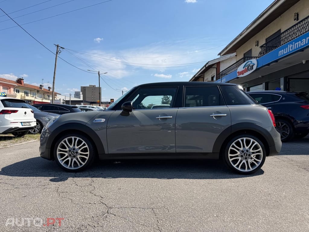 MINI Cooper Cooper SD