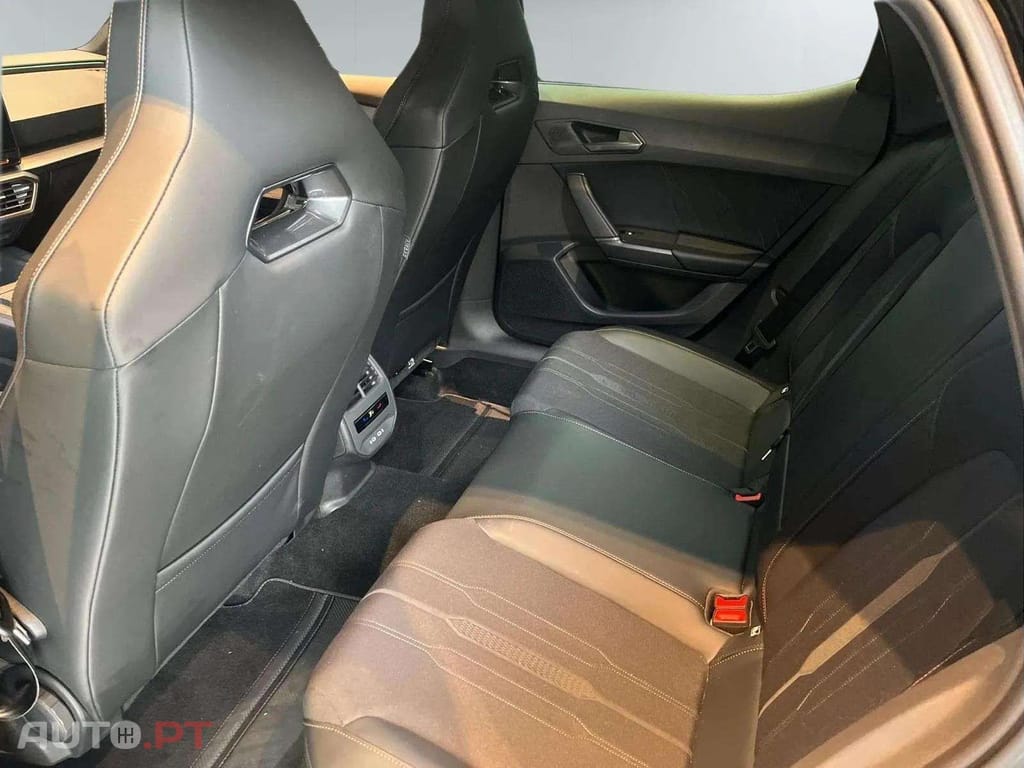 Cupra Leon 1.4 e-Hybrid VZ 245CV