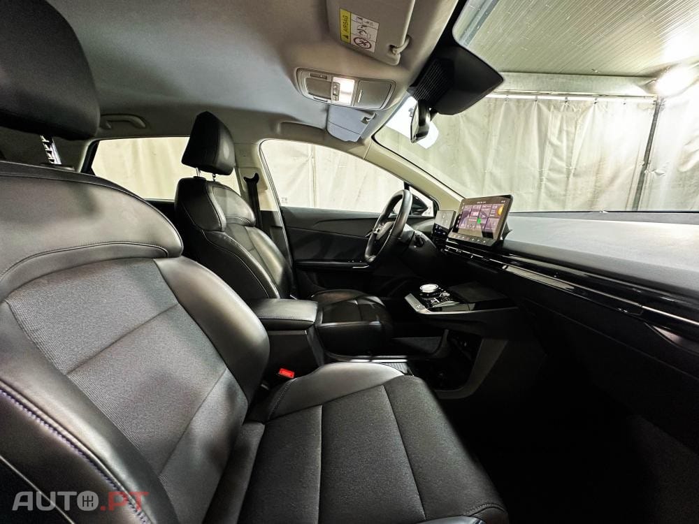 MG MG4 64 kWh Luxury