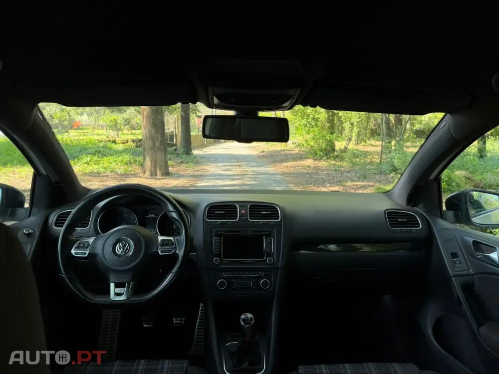 Volkswagen Golf 2.0 TSi GTI