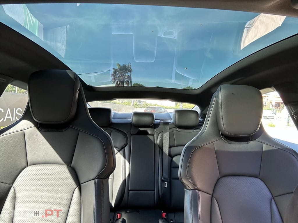Porsche Taycan 4S