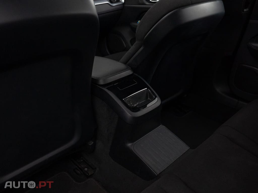 Volvo V60 2.0 T6 AWD TE Inscription Expression