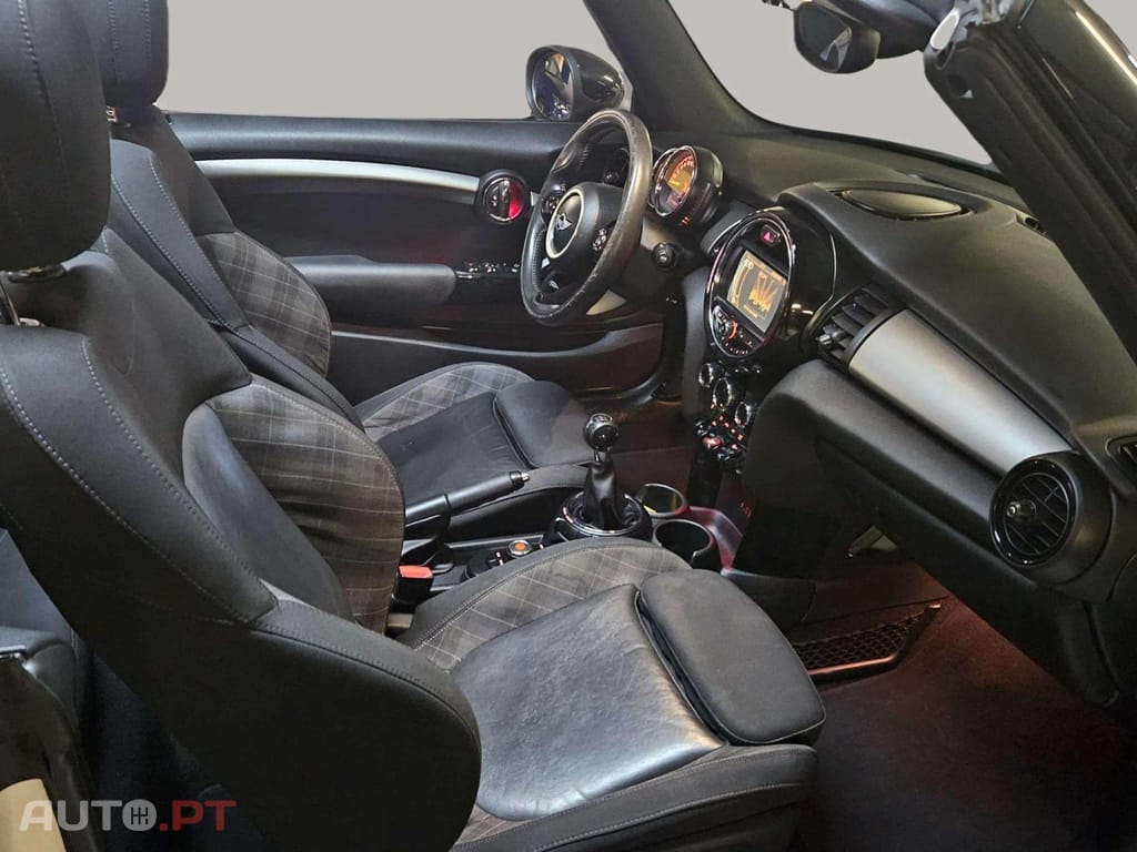 MINI Cabrio Cooper D