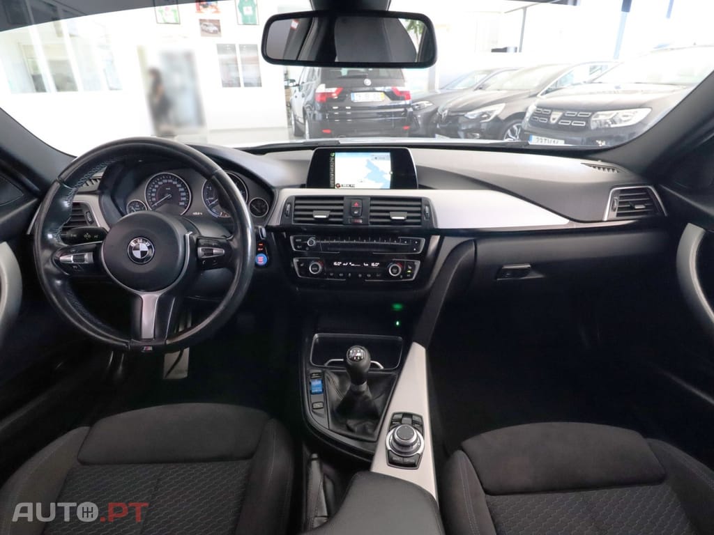 BMW 318 Pack M Performance