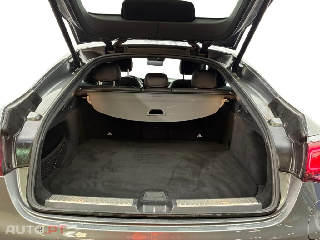 Mercedes-Benz GLC 300 9G-Tronic 4Matric AMG Line