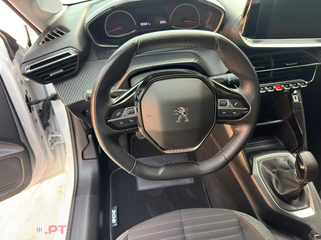 Peugeot 208 1.2 PT ACTIVE 5P