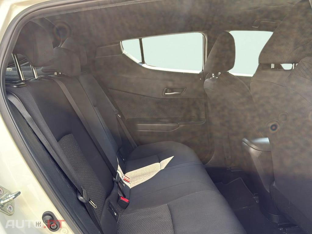 Toyota C-HR 1.8 Hybrid Comfort