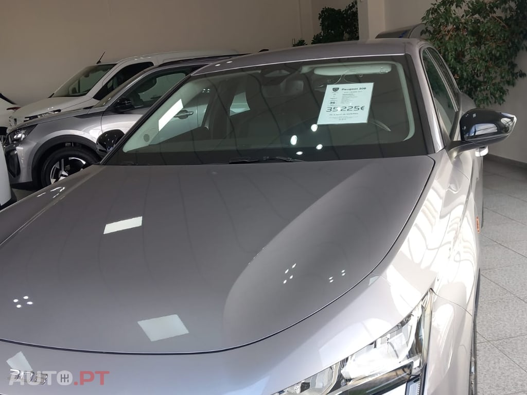 Peugeot 308 Style 1.5 BLUEHDI 130 CV