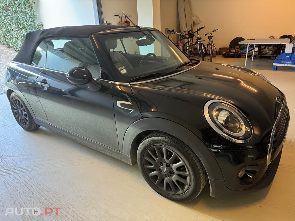 MINI Cabrio Cooper