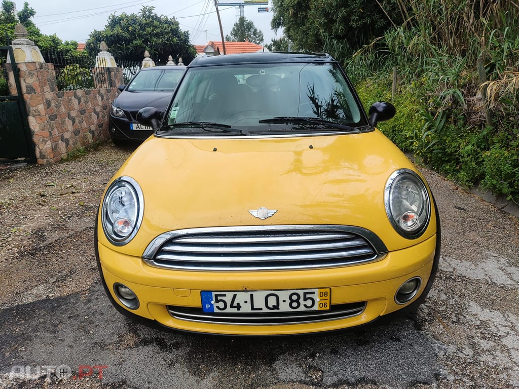 MINI Clubman Cooper 1.6i 130cv