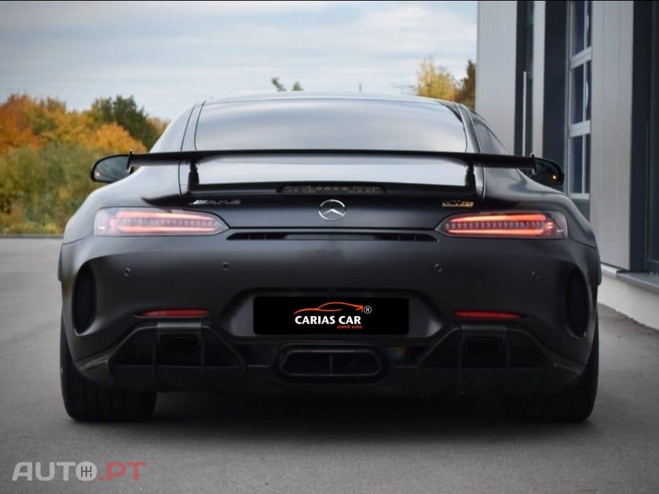 Mercedes-Benz AMG GT R