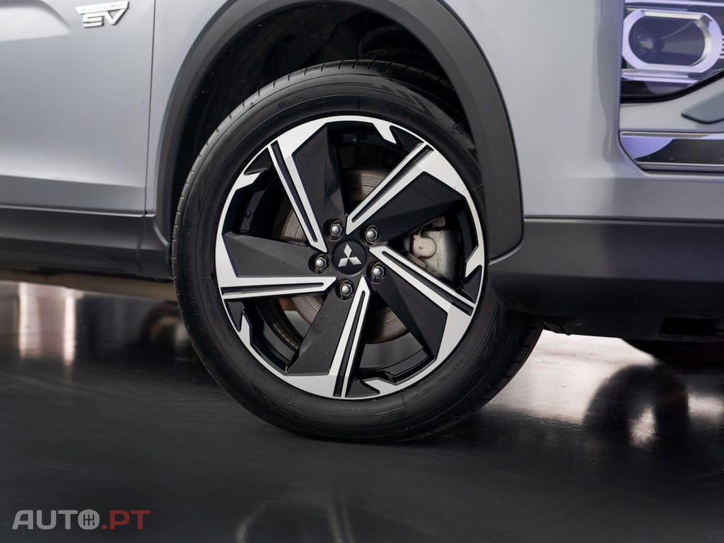 Mitsubishi Eclipse Cross 2.4 PHEV eMotion