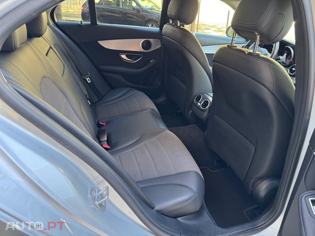 Mercedes-Benz C 300 de Avantgarde