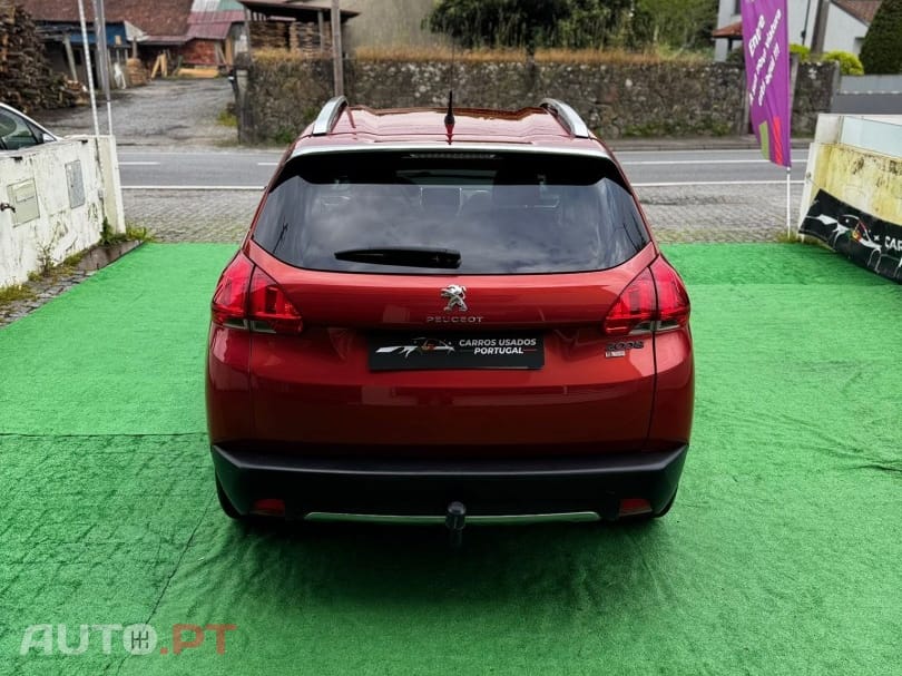 Peugeot 2008 1.2 PureTech Allure