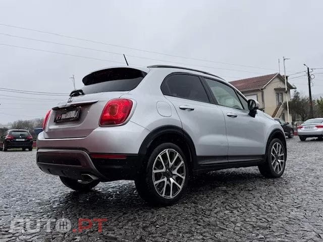 Fiat 500X 1.6 MJ City Cross J18