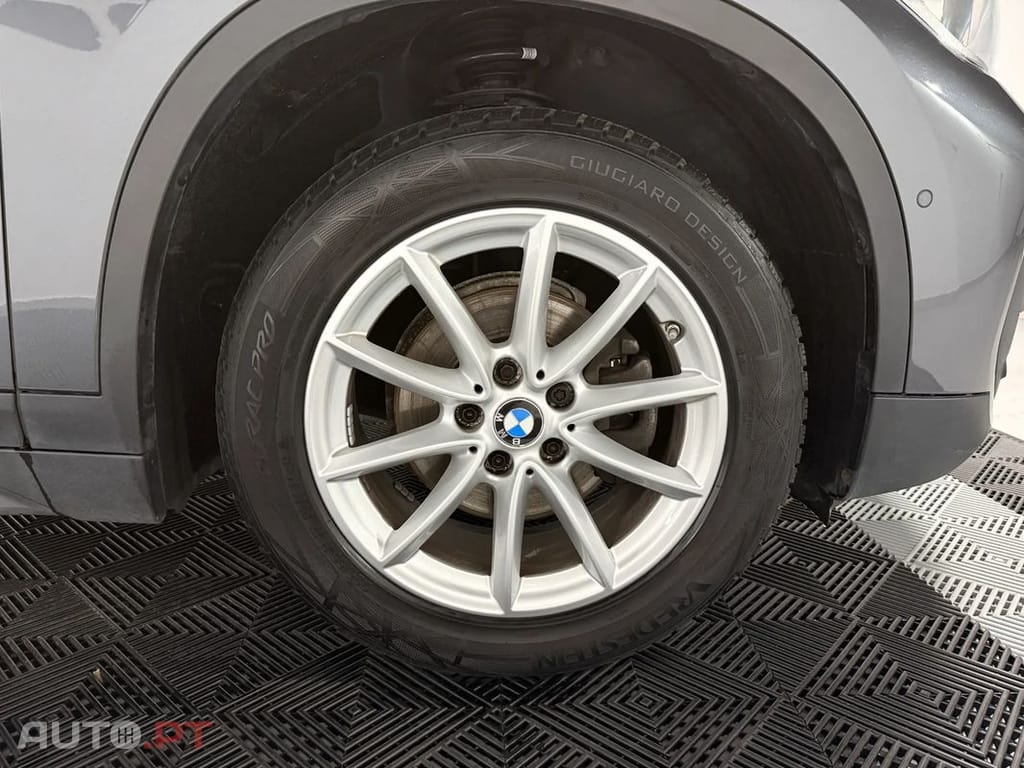 BMW X1 16 d sDrive Advantage