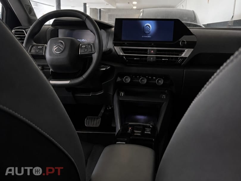 Citroen e-C4 136 PLUS
