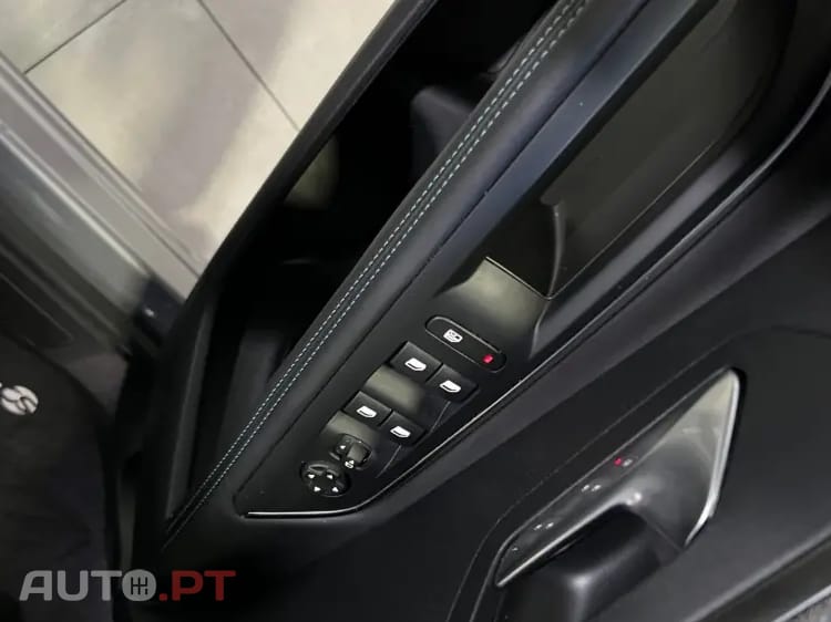 Peugeot 3008 1.6 Hybrid Allure Pack e-EAT8