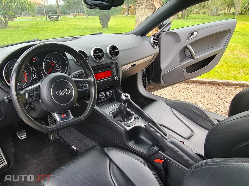 Audi TT 1.8 TFSI S-line