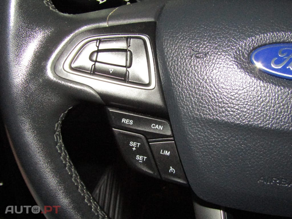 Ford Kuga 1.5 TDCi Titanium
